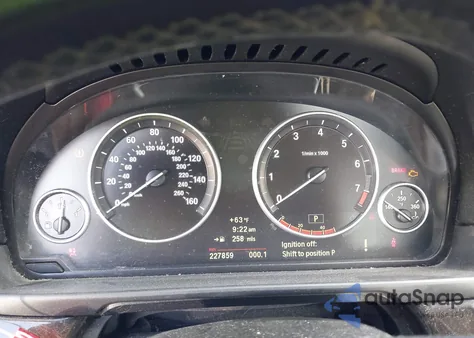 2011 BMW 535 xDrive из США, поврежденный, VIN WBAFU7C59BDU55243